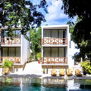 Casa Tortuga - Cenotes Park Inclusive Tulum Pueblo
